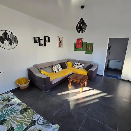 Les Aurores Marines בית נופש בריי-דון